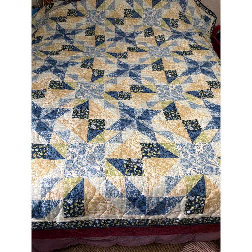 Mainstays Patchwork Star Quilt Full Queen Blue Tan Green